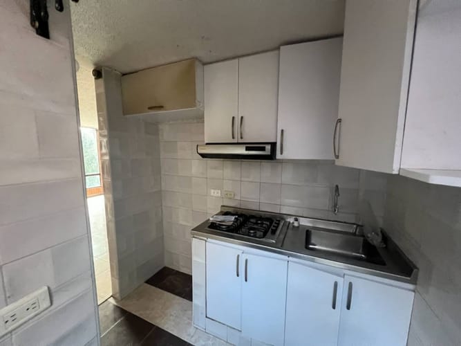 Apartamento de 3 alcobas en arriendo en San Jorge Central, Bogotá, 56 m² · foto 12 de 24