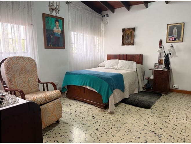 Casa de 4 alcobas en venta en Laureles, Medellín, 356 m² · foto 12 de 20