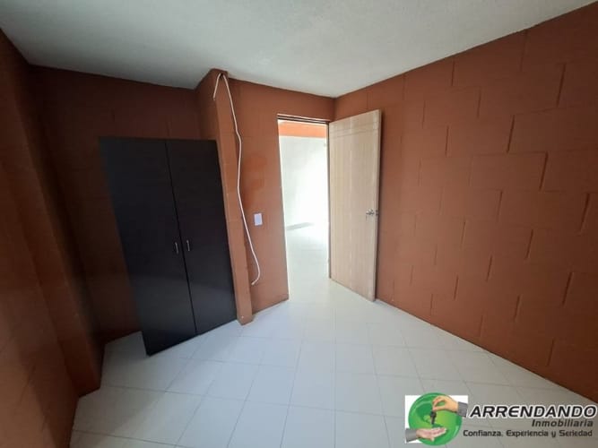 Casa de 4 alcobas en arriendo en Zona Industrial No. 3, Itagüí, 100 m² · foto 7 de 11