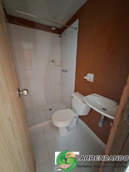 Casa de 4 alcobas en arriendo en Zona Industrial No. 3, Itagüí, 100 m² · foto 10 de 11