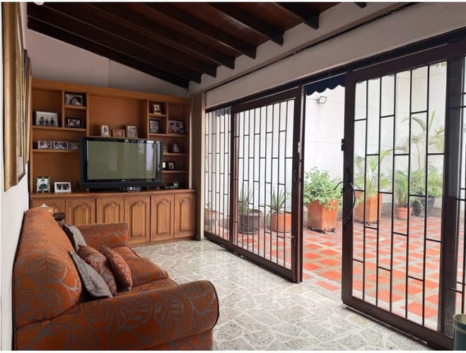 Casa de 4 alcobas en venta en Laureles, Medellín, 356 m² · foto 20 de 20