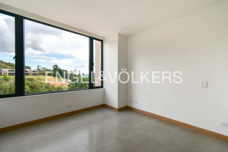 Casa de 3 alcobas en venta en Sajonia, Rionegro, 268 m² · foto 15 de 15