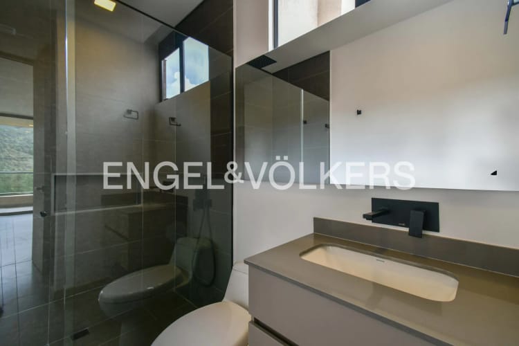 Casa de 3 alcobas en venta en Sajonia, Rionegro, 268 m² · foto 12 de 15