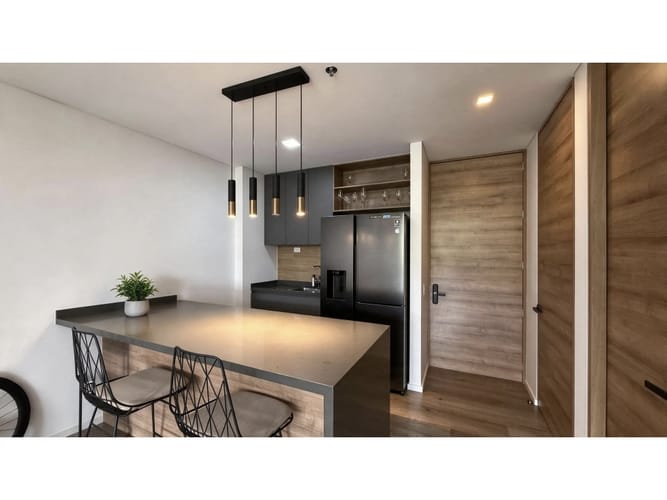 Apartamento de 1 alcoba en venta en Las Palmas, Envigado, 90 m² · foto 4 de 6