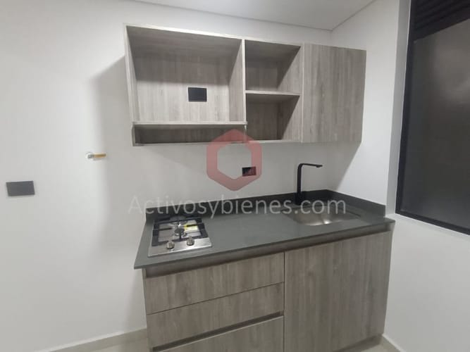 Apartamento de 1 alcoba en arriendo en Estadio, Medellín, 25 m² · foto 2 de 8