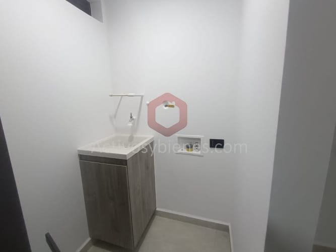 Apartamento de 1 alcoba en arriendo en Estadio, Medellín, 25 m² · foto 7 de 8