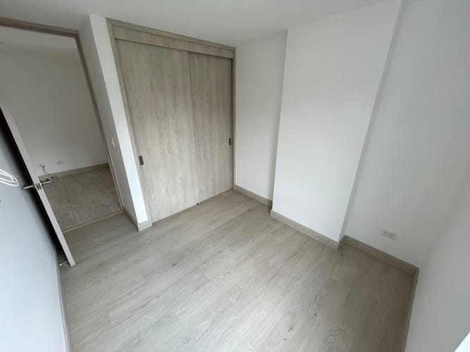 Apartamento de 3 alcobas en arriendo en Camino Verde, Envigado, 85 m² · foto 11 de 20