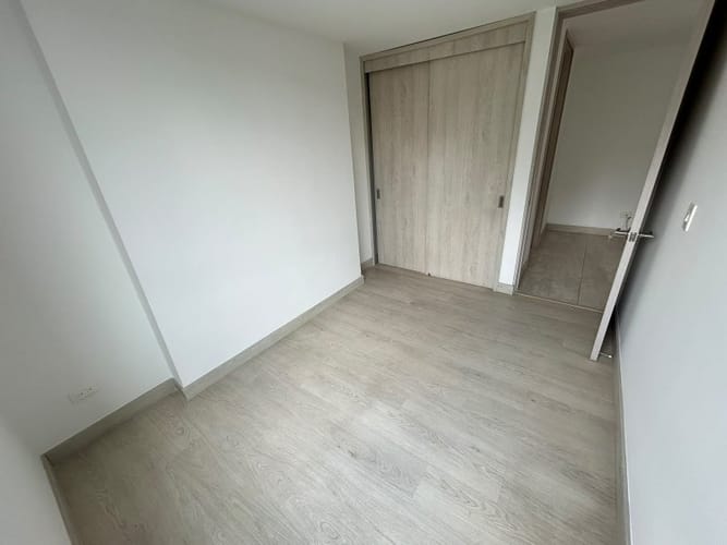 Apartamento de 3 alcobas en arriendo en Camino Verde, Envigado, 85 m² · foto 12 de 20