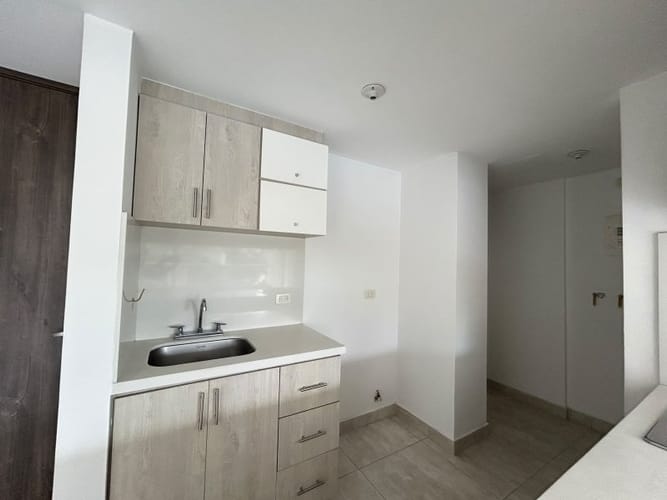 Apartamento de 3 alcobas en arriendo en Camino Verde, Envigado, 85 m² · foto 20 de 20