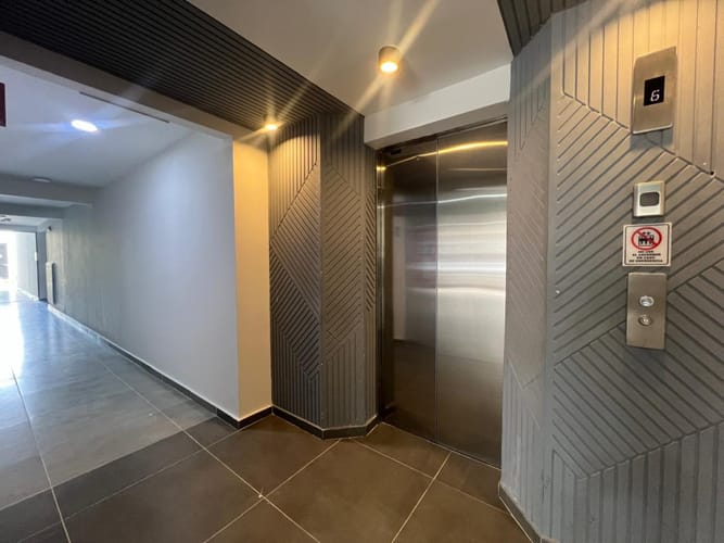 Apartamento de 2 alcobas en arriendo en Ciudad Jardin, Cali, 67 m² · foto 3 de 24