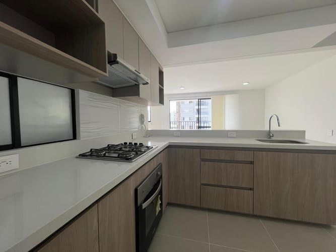 Apartamento de 2 alcobas en arriendo en Ciudad Jardin, Cali, 67 m² · foto 7 de 24
