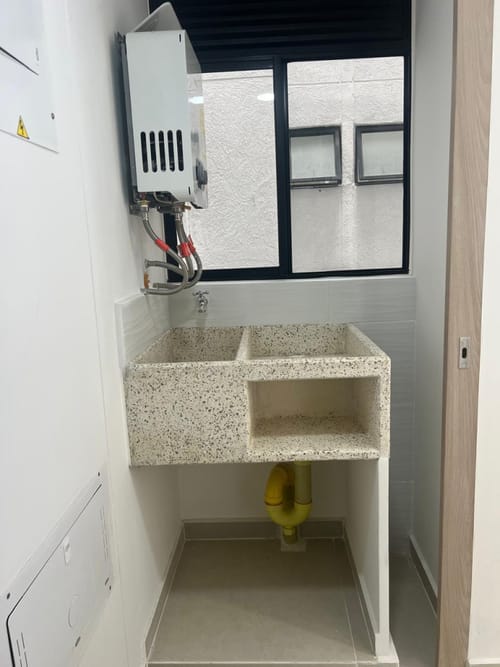 Apartamento de 2 alcobas en arriendo en Ciudad Jardin, Cali, 67 m² · foto 8 de 24