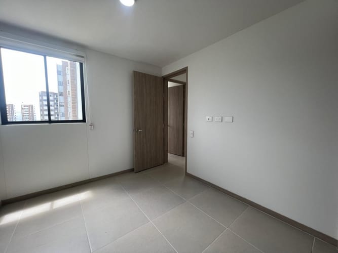 Apartamento de 2 alcobas en arriendo en Ciudad Jardin, Cali, 67 m² · foto 20 de 24