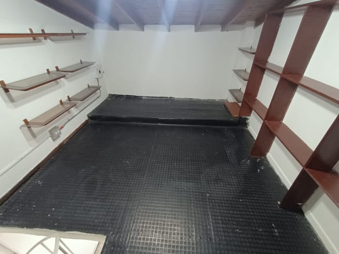Local en arriendo en La Candelaria, Medellín, 22 m² · foto 9 de 10