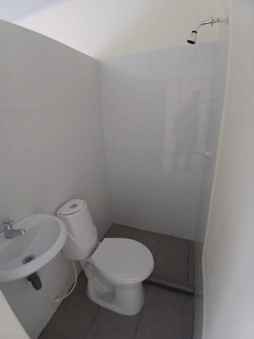Local en arriendo en La Victoria, Pereira, 17 m² · foto 4 de 6