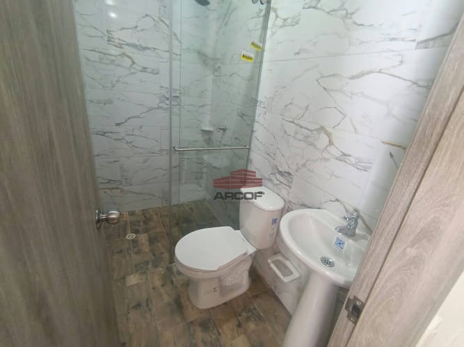Apartamento de 3 alcobas en arriendo en Puerto Madero, Girón, 55 m² · foto 7 de 7