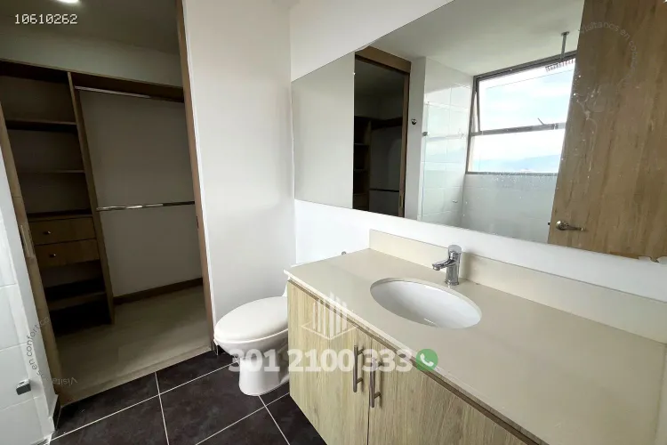 Apartamento de 3 alcobas en arriendo en El Esmeraldal, Envigado, 120 m² · foto 12 de 24