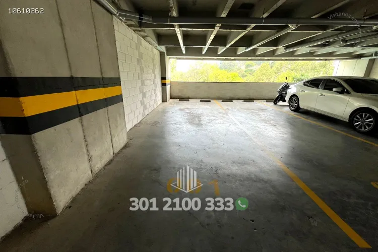 Apartamento de 3 alcobas en arriendo en El Esmeraldal, Envigado, 120 m² · foto 21 de 24