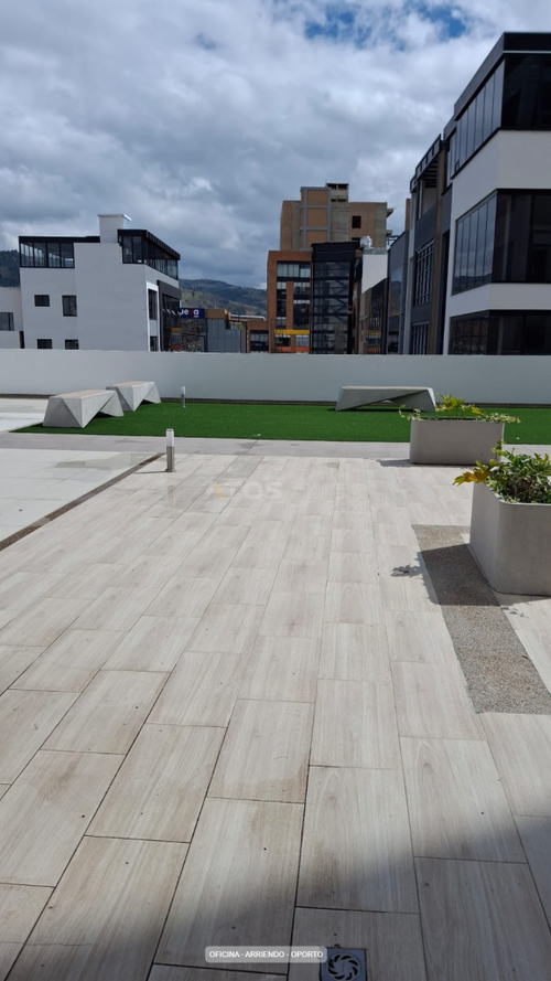 Oficina en arriendo en Las Quintas, Tunja, 41 m² · foto 7 de 13