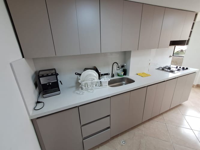Apartamento de 3 alcobas en arriendo en Patio Bonito, Medellín, 110 m² · foto 5 de 16