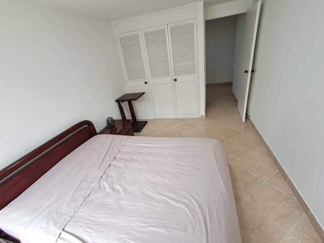 Apartamento de 3 alcobas en arriendo en Patio Bonito, Medellín, 110 m² · foto 10 de 16