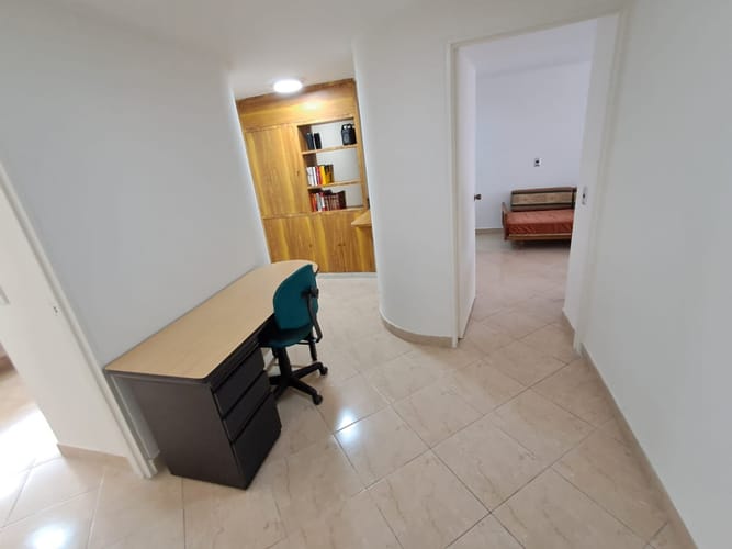 Apartamento de 3 alcobas en arriendo en Patio Bonito, Medellín, 110 m² · foto 12 de 16