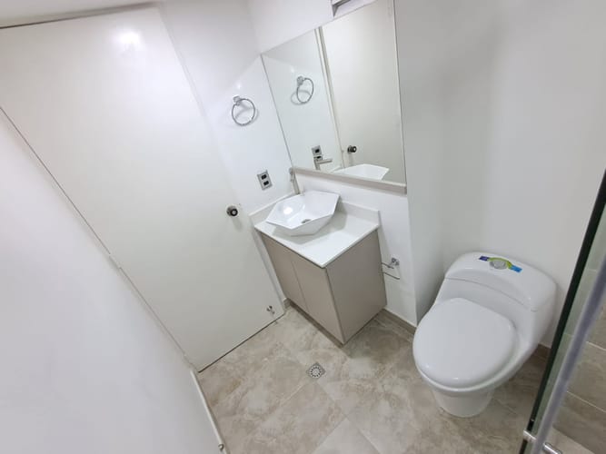 Apartamento de 3 alcobas en arriendo en Patio Bonito, Medellín, 110 m² · foto 16 de 16