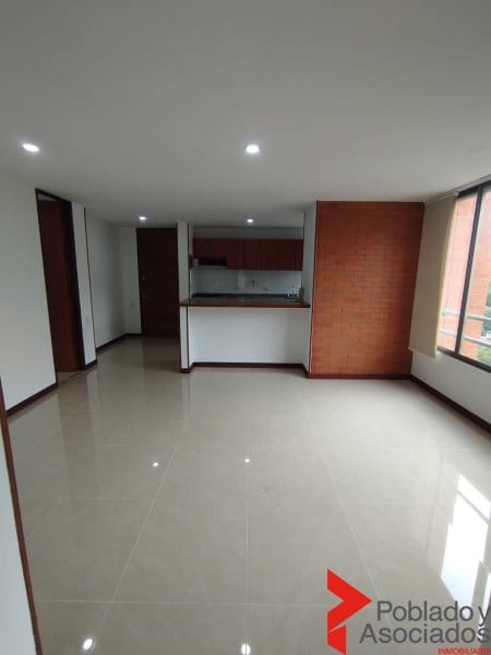 Apartamento de 2 alcobas en arriendo en Astorga, Medellín, 65 m² · foto 2 de 11