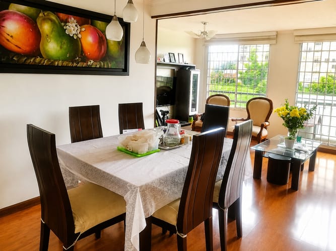 Apartamento de 3 alcobas en venta en Marsella, Bogotá, 76 m² · foto 2 de 9