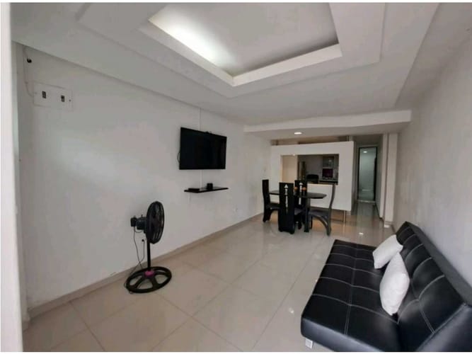 Apartaestudio en venta en Los Alcazares, Santa Marta, 41 m² · foto 3 de 13