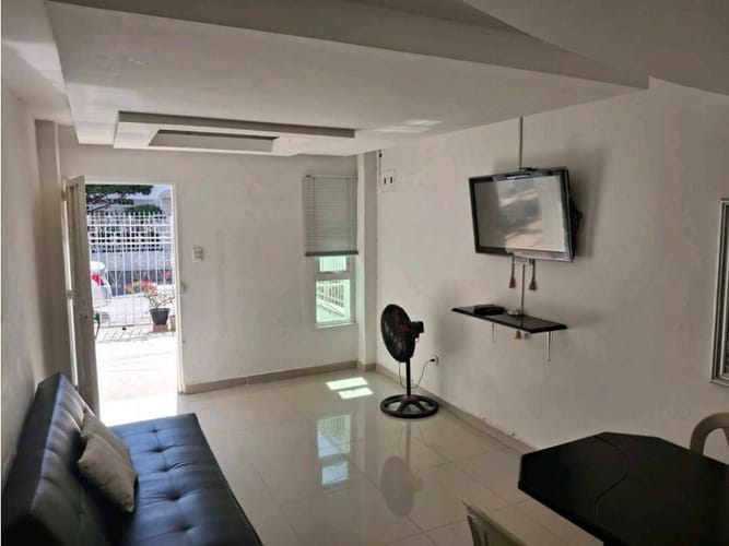 Apartaestudio en venta en Los Alcazares, Santa Marta, 41 m² · foto 10 de 13