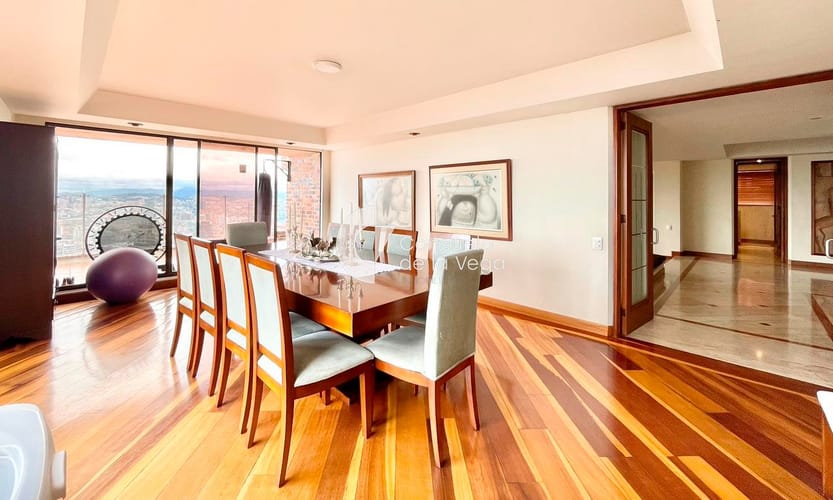 Apartamento en venta en Chicó Alto, Bogotá · foto 2 de 21