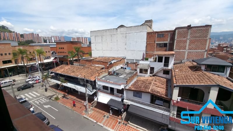 Bodega en arriendo en Villa Del Parque, Itagüí, 114 m² · foto 2 de 7