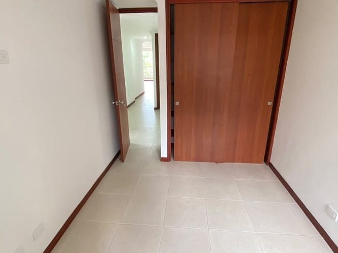 Apartamento de 3 alcobas en arriendo en Zuñiga, Envigado, 130 m² · foto 11 de 16