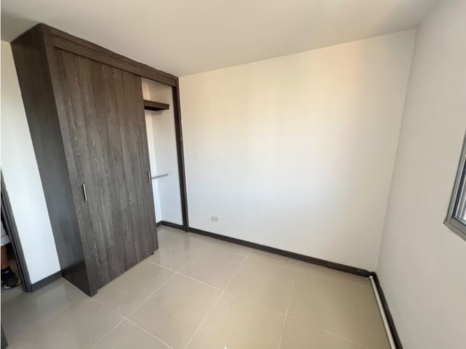 Apartamento de 3 alcobas en arriendo en Lagos De La Doctora, Sabaneta, 78 m² · foto 8 de 17