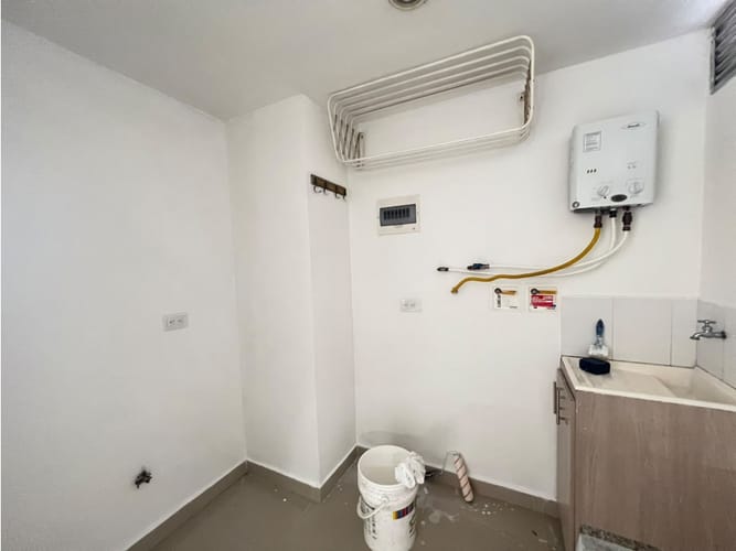 Apartamento de 3 alcobas en arriendo en Lagos De La Doctora, Sabaneta, 78 m² · foto 14 de 17