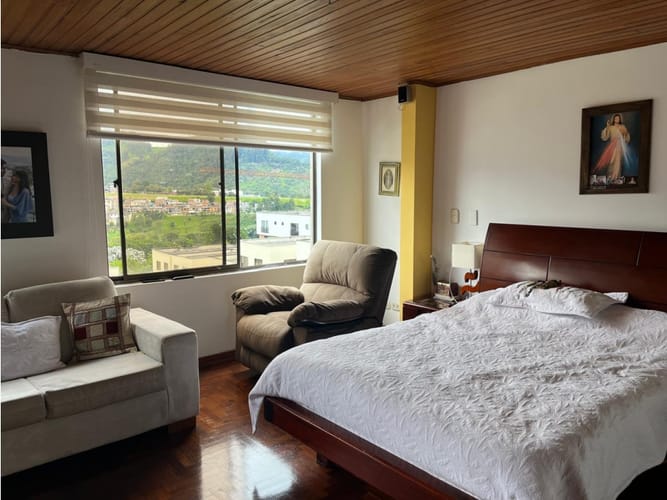 Casa de 3 alcobas en venta en Avenida Alberto Mendoza, Manizales, 104 m² · foto 8 de 21