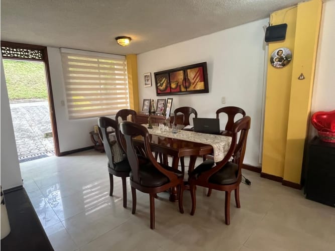 Casa de 3 alcobas en venta en Avenida Alberto Mendoza, Manizales, 104 m² · foto 13 de 21