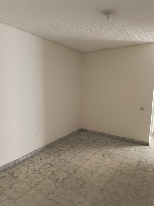 Apartamento de 3 alcobas en arriendo en Cristobal Colon, Cali, 75 m² · foto 11 de 13
