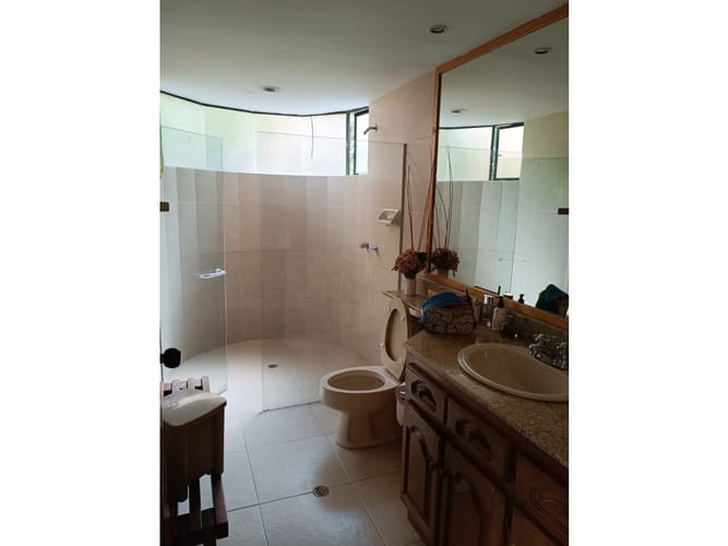 Apartamento de 3 alcobas en venta en Loma De Los Gonzalez, Medellín, 192 m² · foto 4 de 23