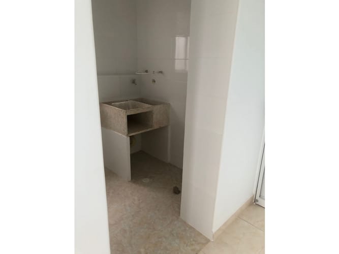 Apartamento de 2 alcobas en venta en Cr. Country Plaza, Jamundí, 58 m² · foto 4 de 17