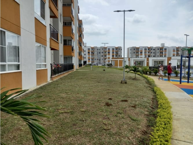 Apartamento de 2 alcobas en venta en Cr. Country Plaza, Jamundí, 58 m² · foto 12 de 17