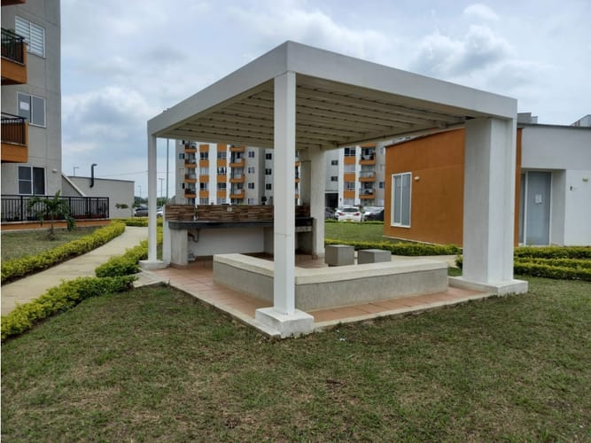 Apartamento de 2 alcobas en venta en Cr. Country Plaza, Jamundí, 58 m² · foto 16 de 17