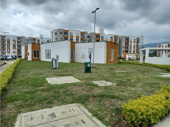 Apartamento de 2 alcobas en venta en Cr. Country Plaza, Jamundí, 58 m² · foto 17 de 17
