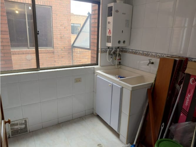 Apartamento de 4 alcobas en venta en Bella Suiza, Bogotá, 231 m² · foto 24 de 24