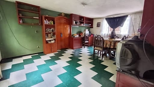 Casa de 7 alcobas en venta en Sector Pino, Soacha, 234 m² · foto 4 de 11