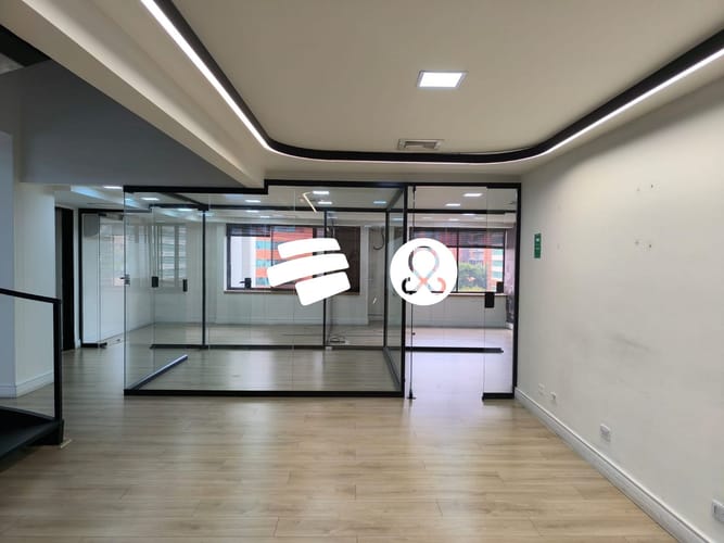 Oficina en venta en Patio Bonito, Medellín, 142 m² · foto 3 de 24