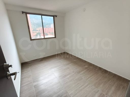 Apartamento de 2 alcobas en arriendo en Niquia, Bello, 57 m² · foto 10 de 18