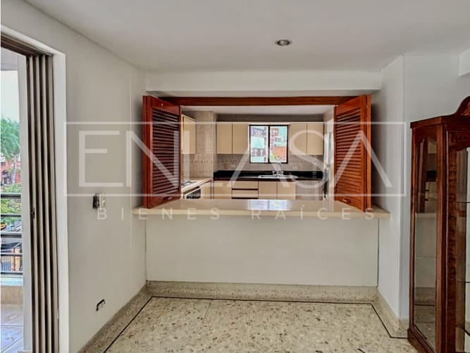 Apartamento de 3 alcobas en venta en Santa Teresita, Cali, 181 m² · foto 6 de 16