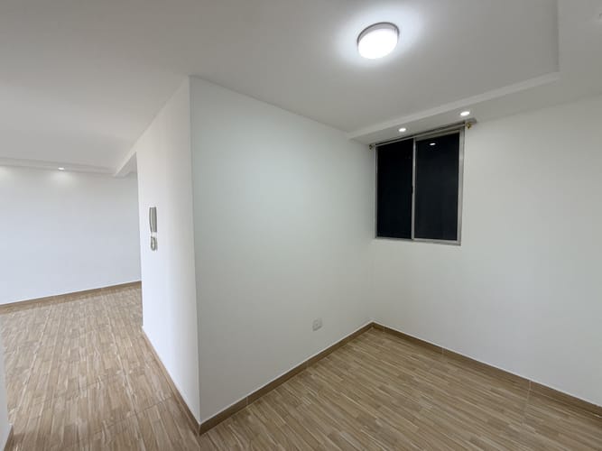 Apartamento de 3 alcobas en venta en Fac, Madrid, 64 m² · foto 8 de 21